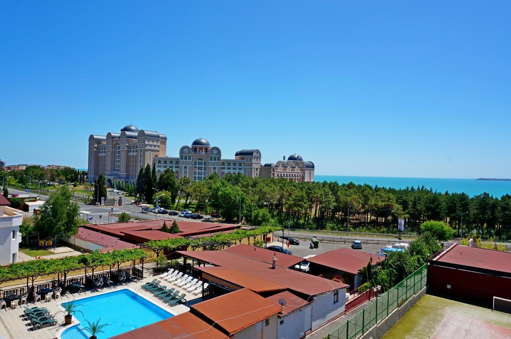 Gt Green Fort Beach Apartments Sunny Beach Exterior photo
