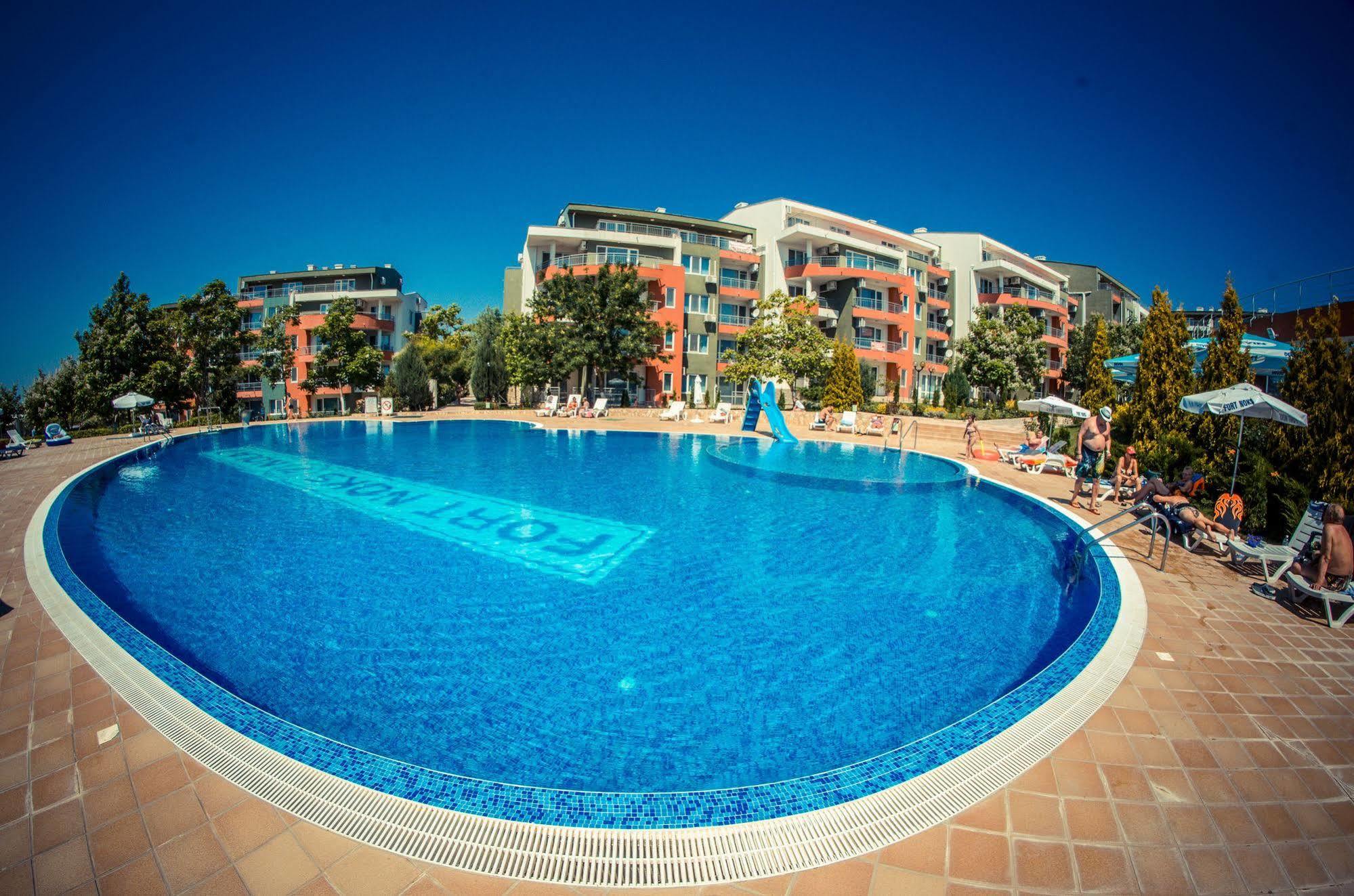 Gt Green Fort Beach Apartments Sunny Beach Exterior photo